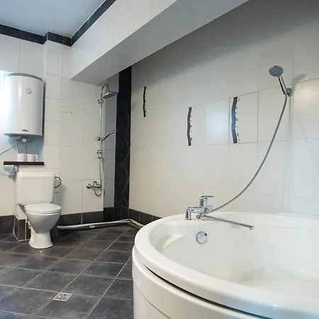 5 Bedrooms Luxury Gasthuis