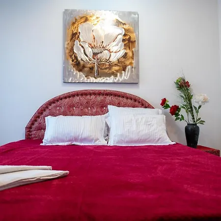 5 Bedrooms Luxury Gasthuis