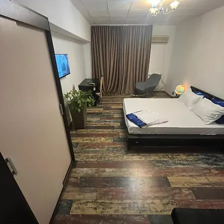 5 Bedrooms Luxury בית הארחה *