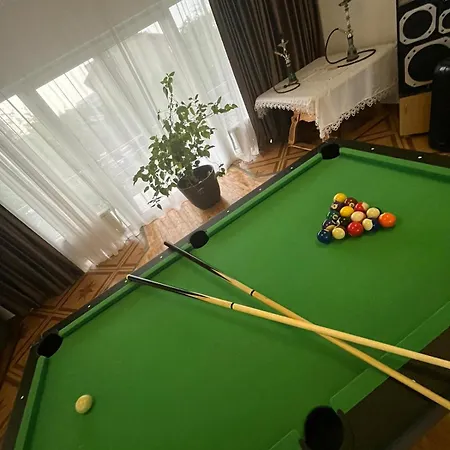 5 Bedrooms Luxury *
