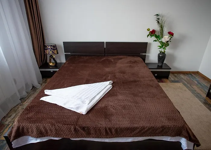 Vendégház 5 Bedrooms Luxury Bukarest