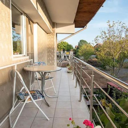 בית הארחה 5 Bedrooms Luxury